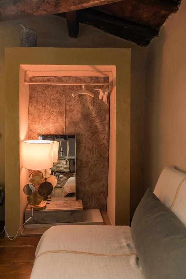 Opera Suites - Le Mille E Una Notte Calcata Zewnętrze zdjęcie